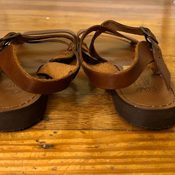 boys sandals - Picture 3 of 7